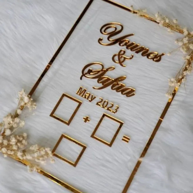 *Customize Acrylic Couple Wedding Frame*