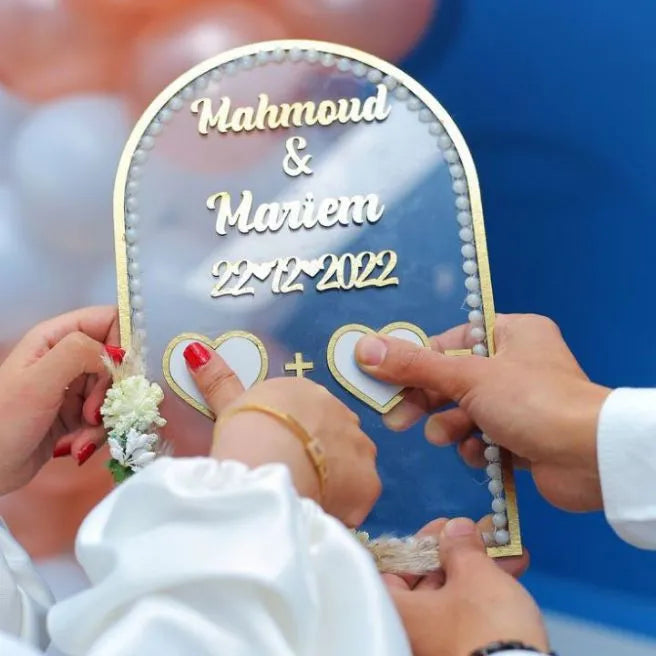 *Customize Acrylic Couple Wedding Frame*